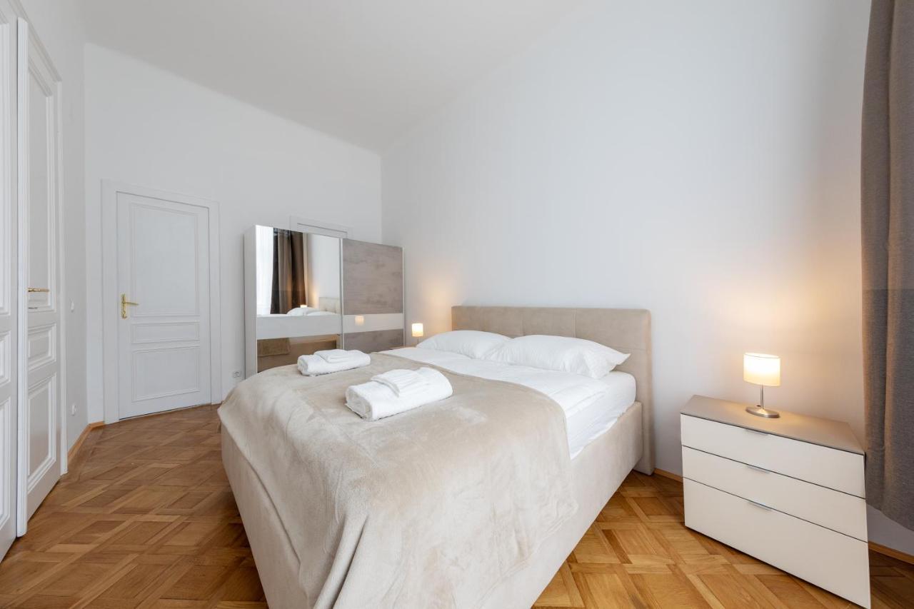 Vienna Dream Apartments City Center Экстерьер фото