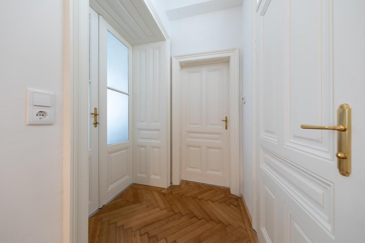 Vienna Dream Apartments City Center Экстерьер фото